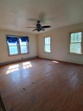 208 E 4th Street - Photo 14