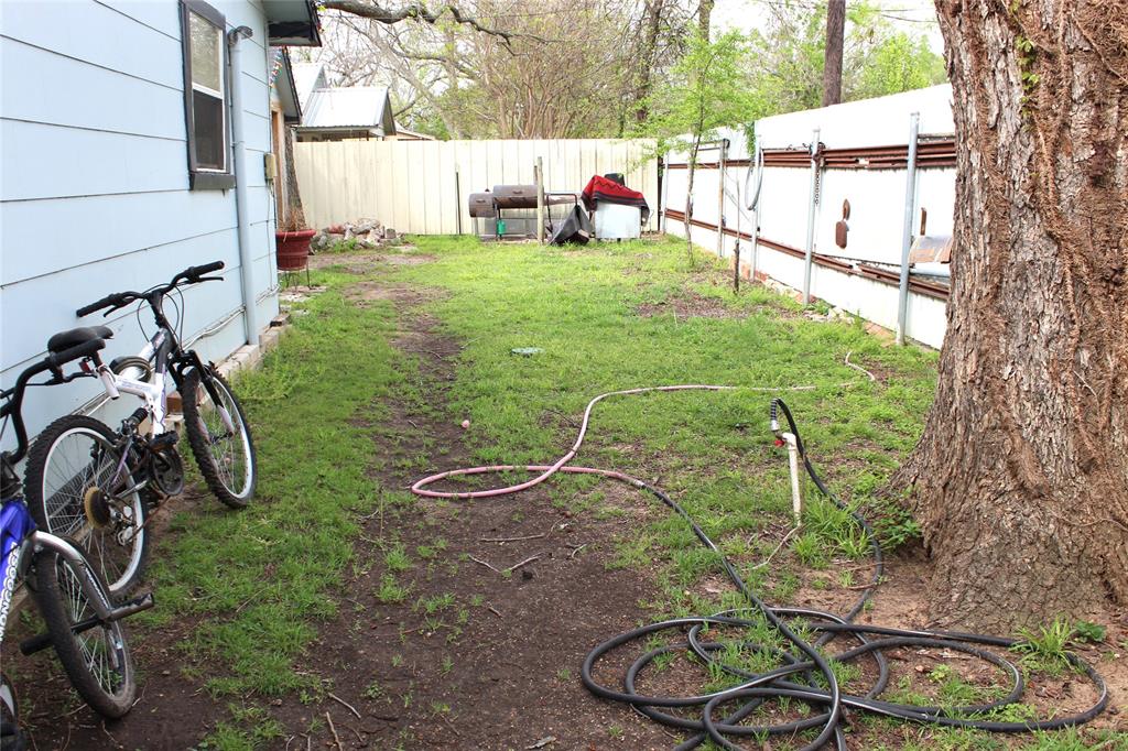 1090 N Race Street - Photo 17