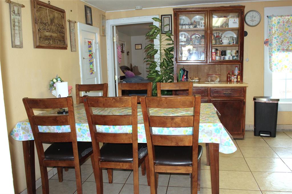 1090 N Race Street - Photo 8