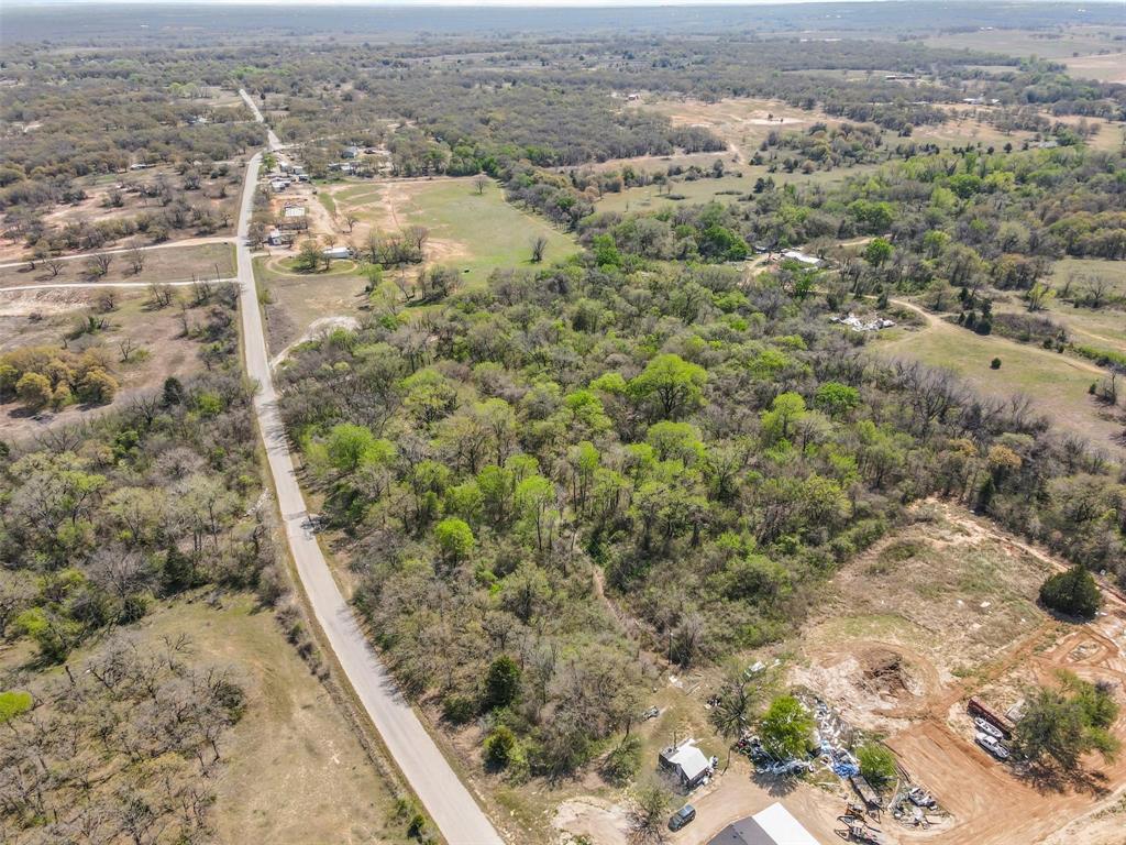 000 County Road 3855 - Photo 2