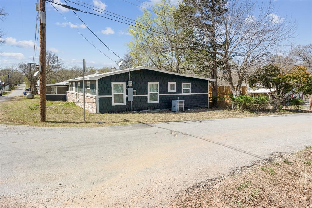 229 Sherman Drive - Photo 26