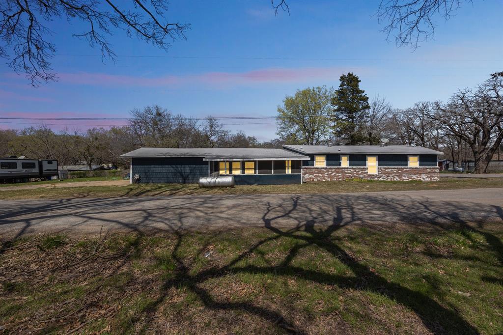 229 Sherman Drive - Photo 5