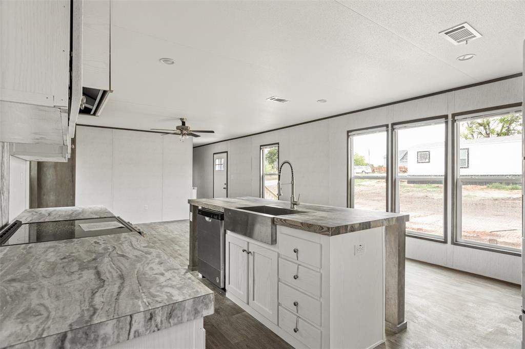 3606 Hilltop Road - Photo 9