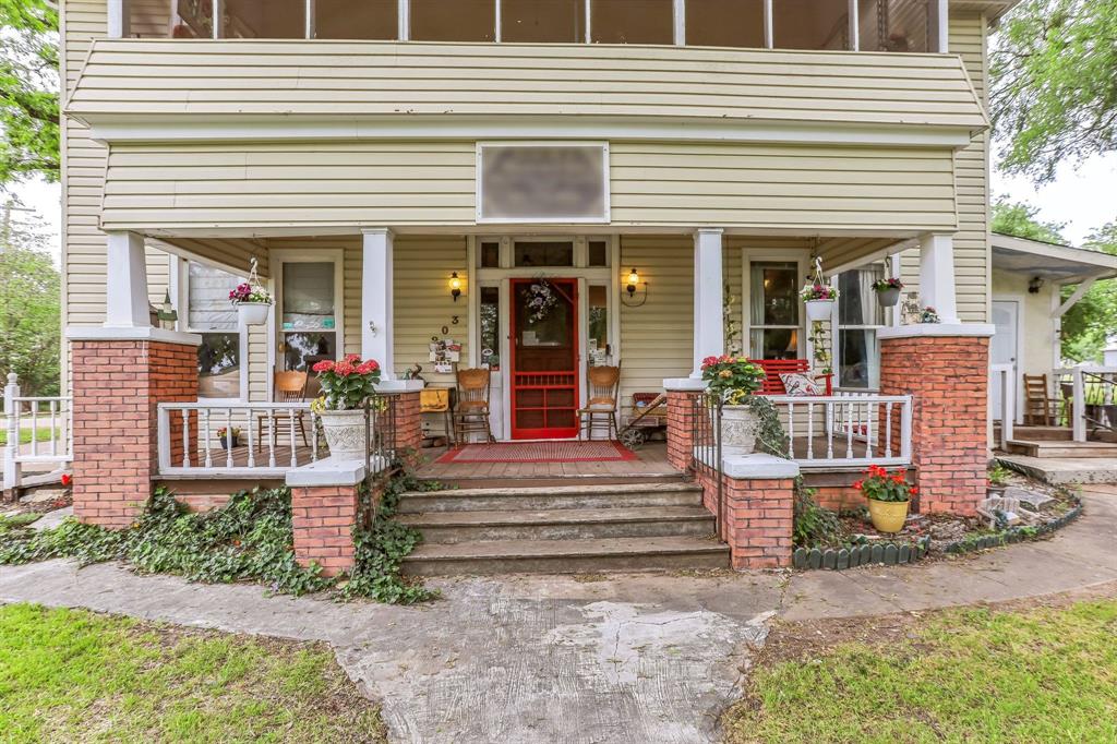 203 W Commerce Street - Photo 3