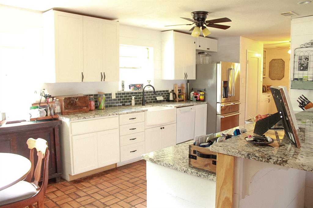 7650 Shade Tree Lane - Photo 12