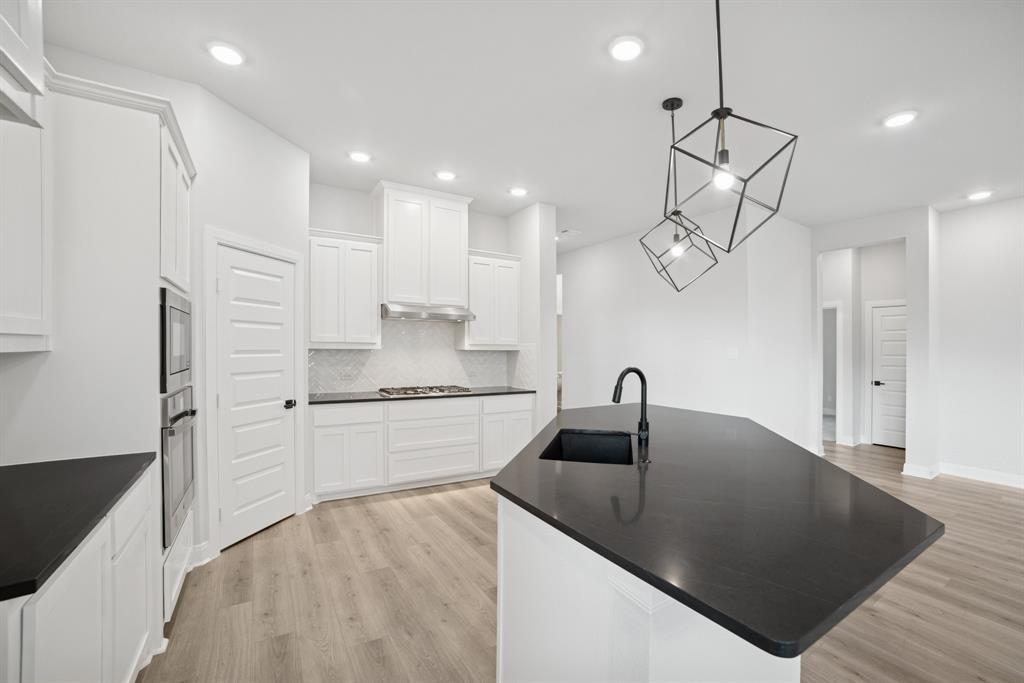 9604 Talia Boulevard - Photo 14