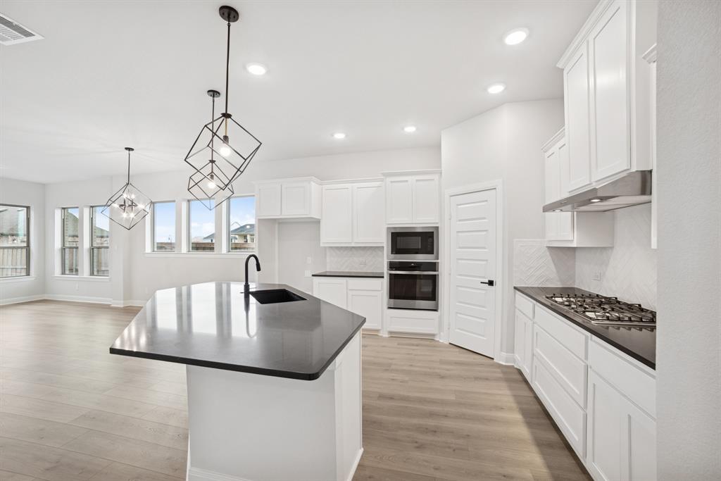 9604 Talia Boulevard - Photo 17