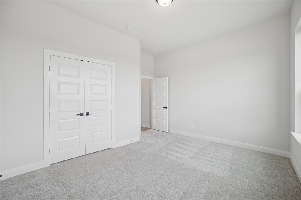 9604 Talia Boulevard - Photo 20