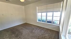 2621 N Locust Street - Photo 8