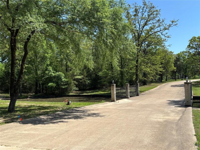 376 Private Road 5945