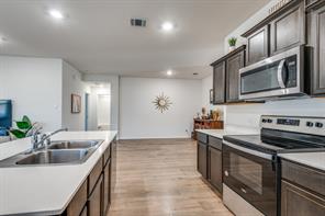 6427 Whitecap Drive - Photo 10