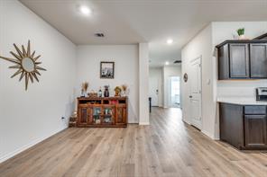 6427 Whitecap Drive - Photo 3