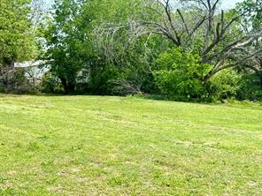 205 W Houston Street - Photo 8
