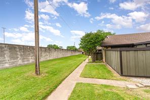 4640 Country Creek Drive - Photo 33