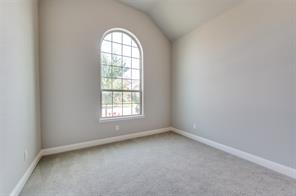 905 Longbranch Way - Photo 16