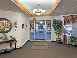 2229 N Carroll Boulevard - Photo 10