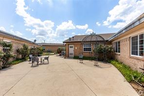 2229 N Carroll Boulevard - Photo 7