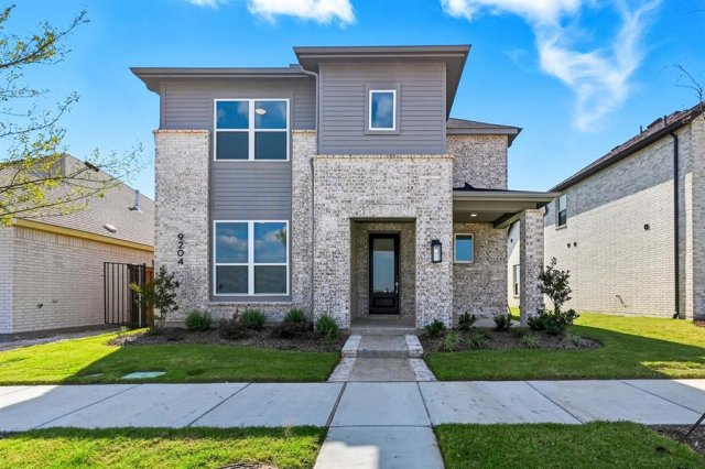 9204 Persimmon Lane