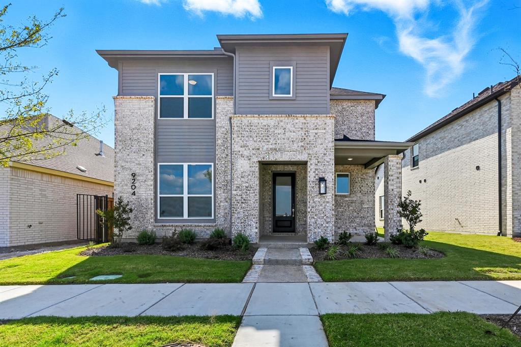 9204 Persimmon Lane - Photo 1