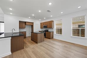 9204 Persimmon Lane - Photo 16