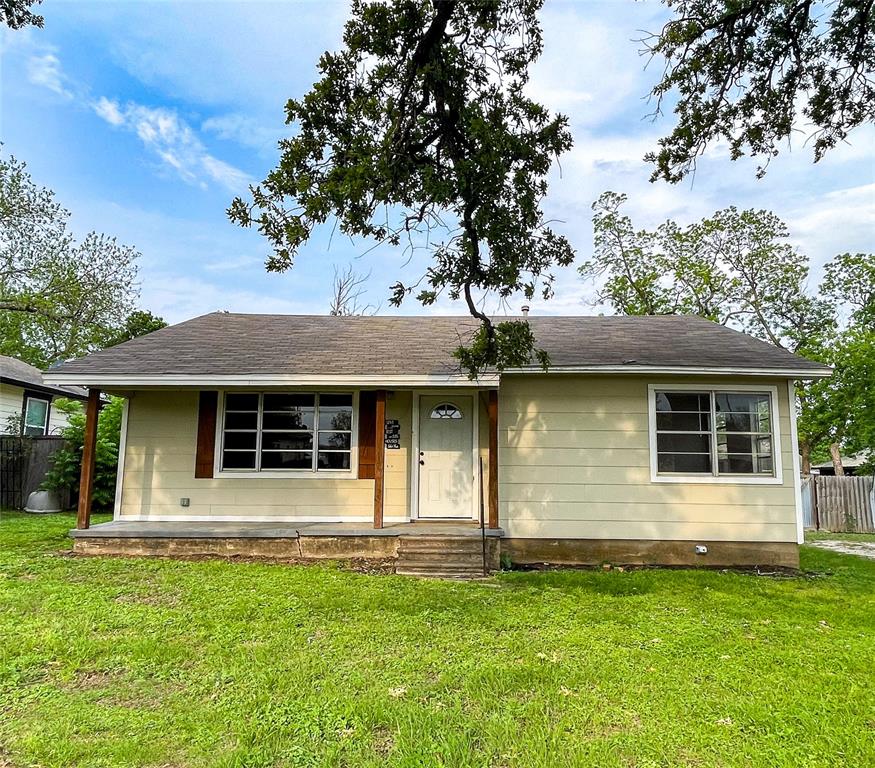 407 Bremond Street - Photo 1