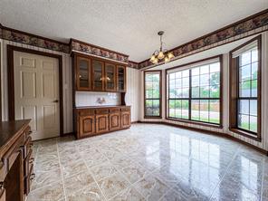802 Circle Drive - Photo 11
