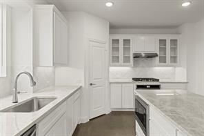 12710 Meadow Glen - Photo 8