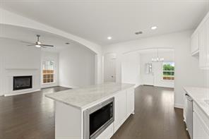 12710 Meadow Glen - Photo 9
