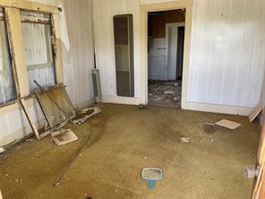 816 W Elliott Street - Photo 4