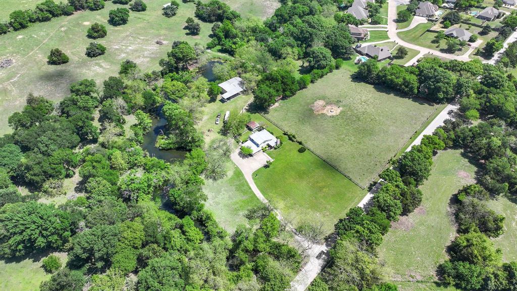 3231 Plainview Road - Photo 10