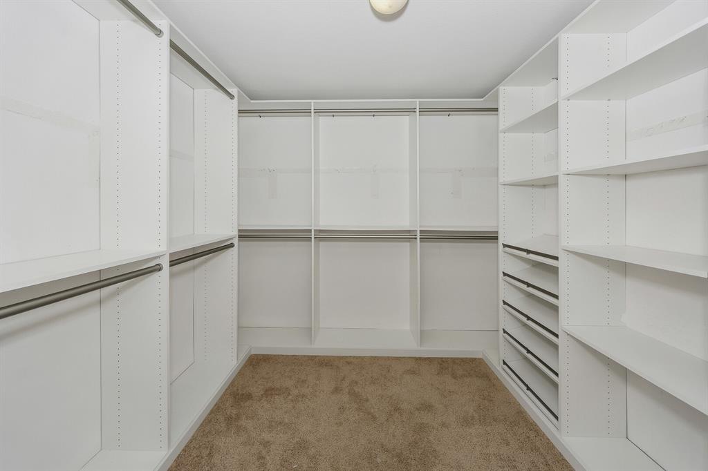 6021 Lucas Court - Photo 12