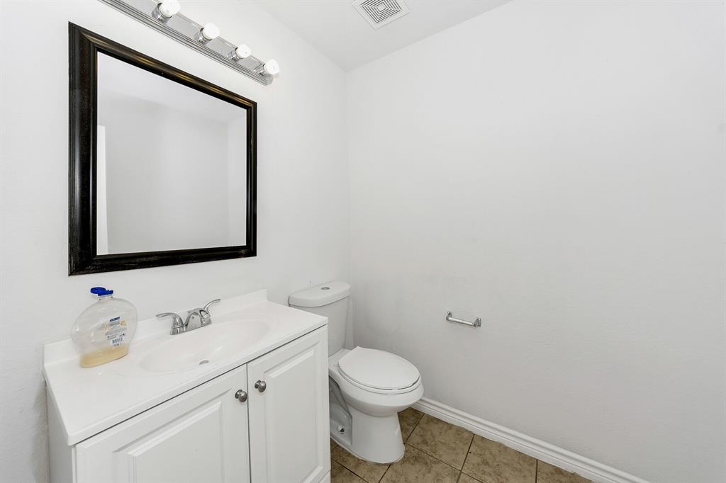 6021 Lucas Court - Photo 7