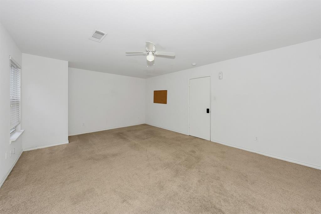 6021 Lucas Court - Photo 9