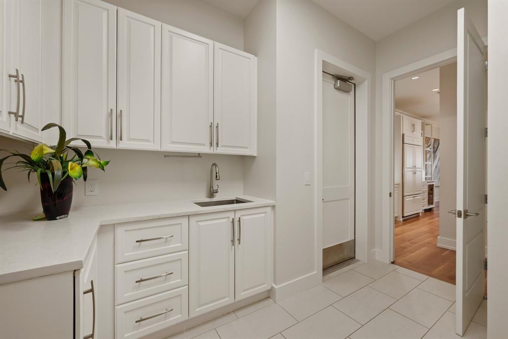 2800 Lakeside Parkway - Photo 26