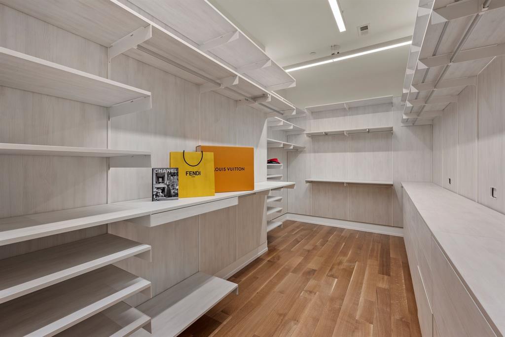 2800 Lakeside Parkway - Photo 30
