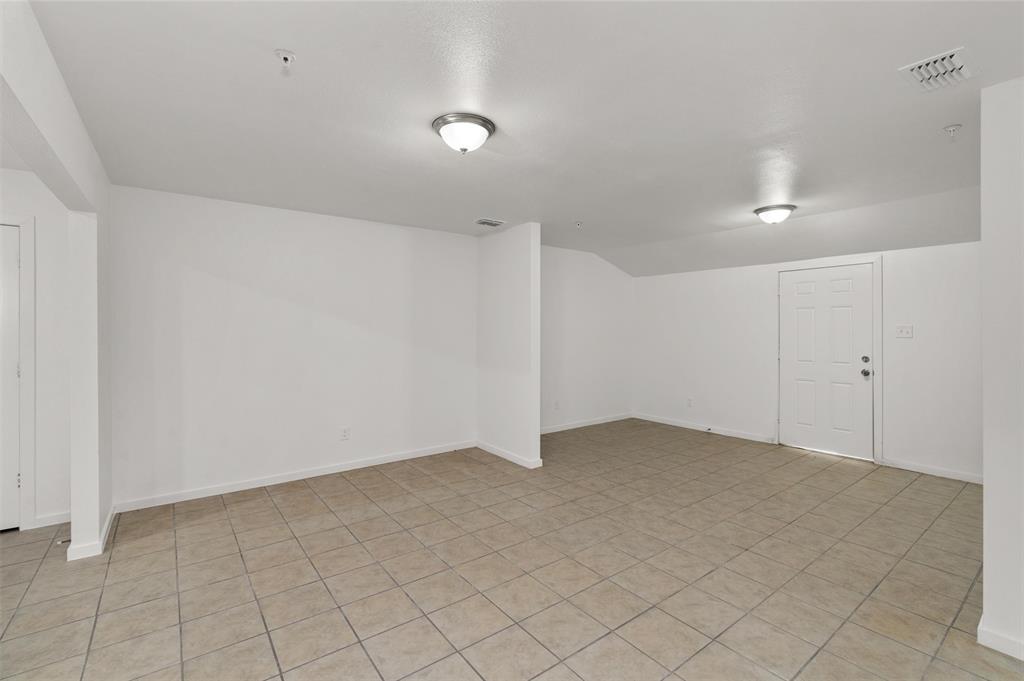 316 W 7th Street - Photo 21