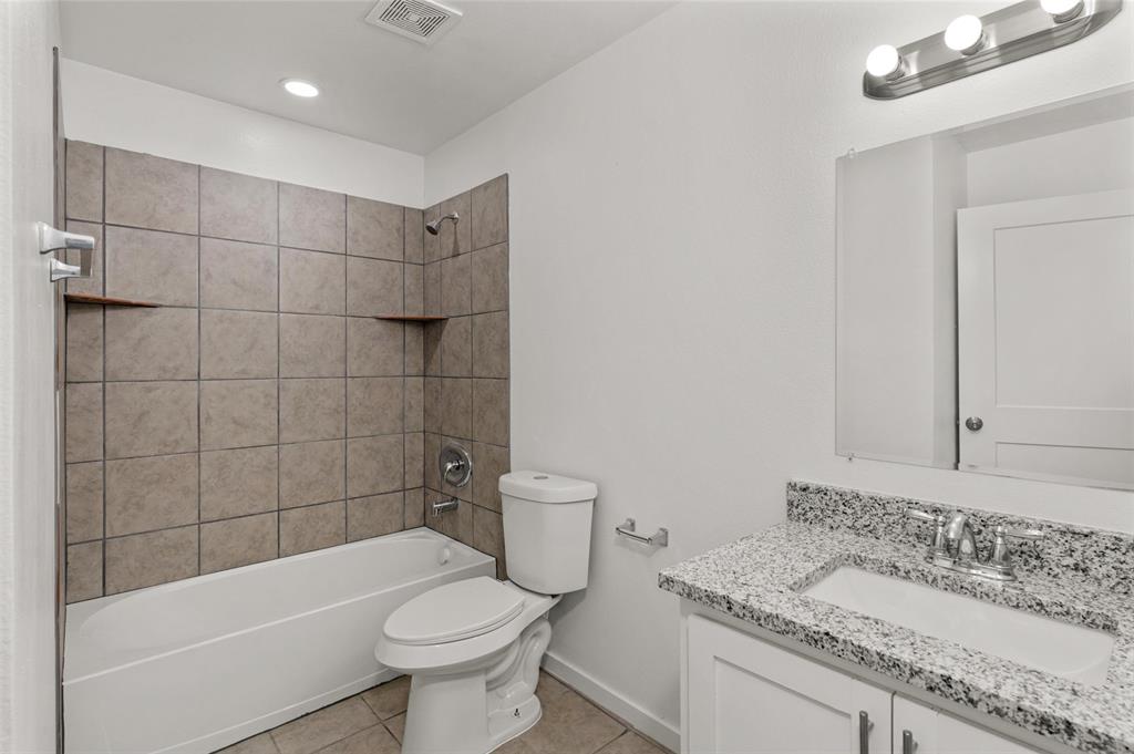 316 W 7th Street - Photo 39