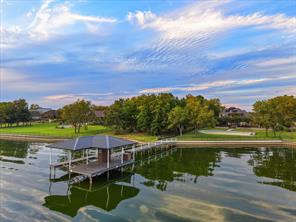 1140 The Shores Drive - Photo 2