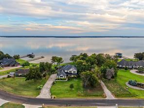 1140 The Shores Drive - Photo 8