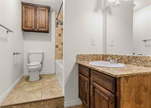 1010 Allen Street - Photo 14