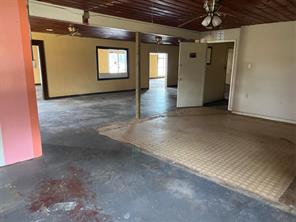 937 S State Highway 19 - Photo 14