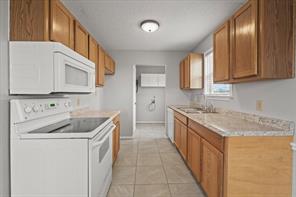 2099 County Road 655 - Photo 11
