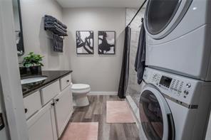 1701 W College Street - Photo 11