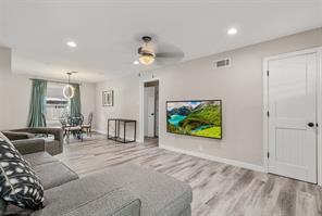 1701 W College Street - Photo 14