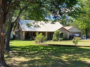 610 Old Tyler Highway - Photo 3