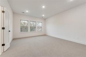 444 Waters Edge Drive - Photo 18