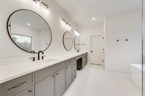 444 Waters Edge Drive - Photo 19