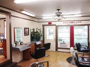 103 E Denison Avenue - Photo 10