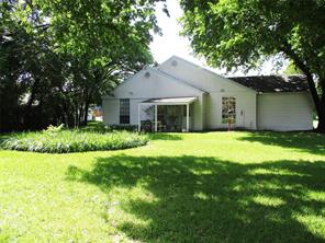 103 E Denison Avenue - Photo 3