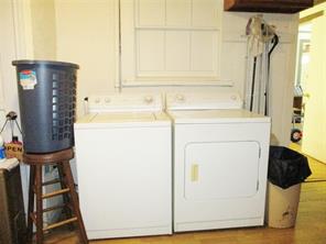 103 E Denison Avenue - Photo 32